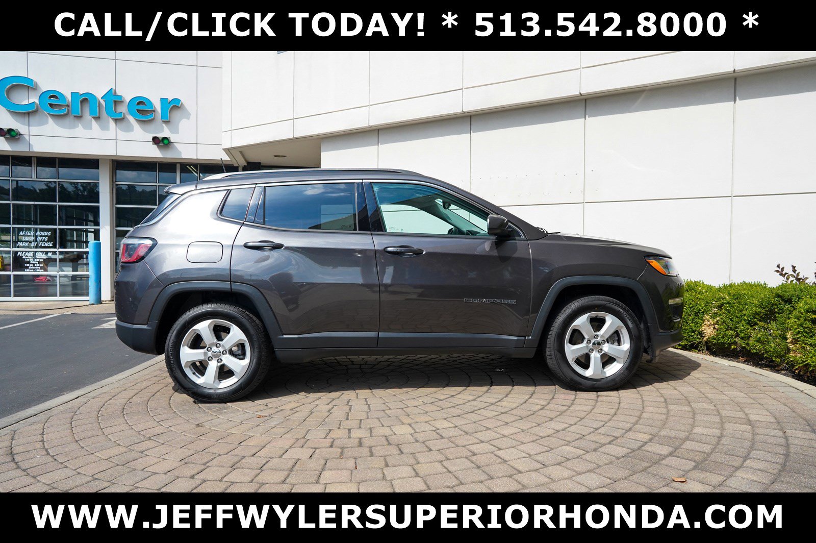 Used 2018 Jeep Compass Latitude with VIN 3C4NJCBB8JT140188 for sale in Cincinnati, OH