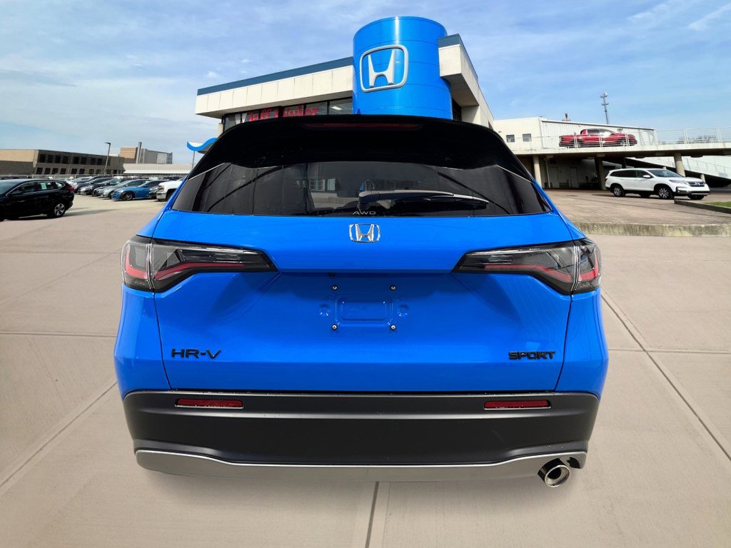 2026 Honda HR-V Sport photo 4