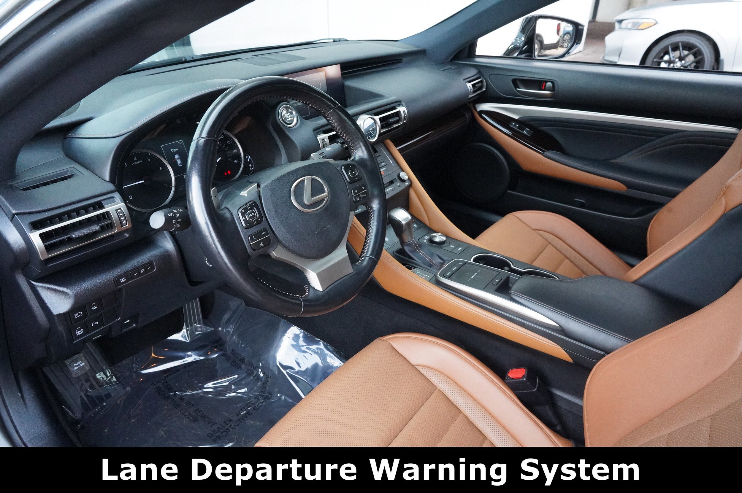 2019 Lexus RC 300 photo 4