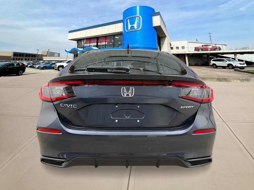 2026 Honda Civic Sport Hatchback photo 4