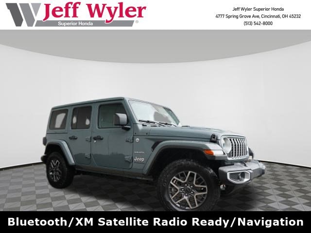 2024 Jeep Wrangler 4-Door Sahara's photo