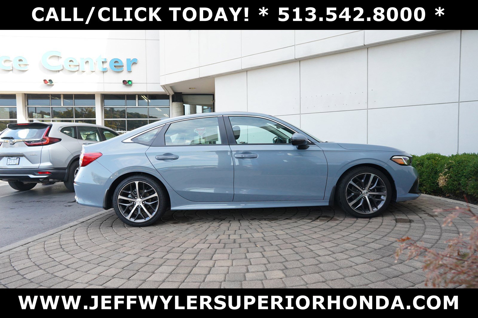 Used 2022 Honda Civic Touring with VIN 2HGFE1F9XNH313651 for sale in Cincinnati, OH