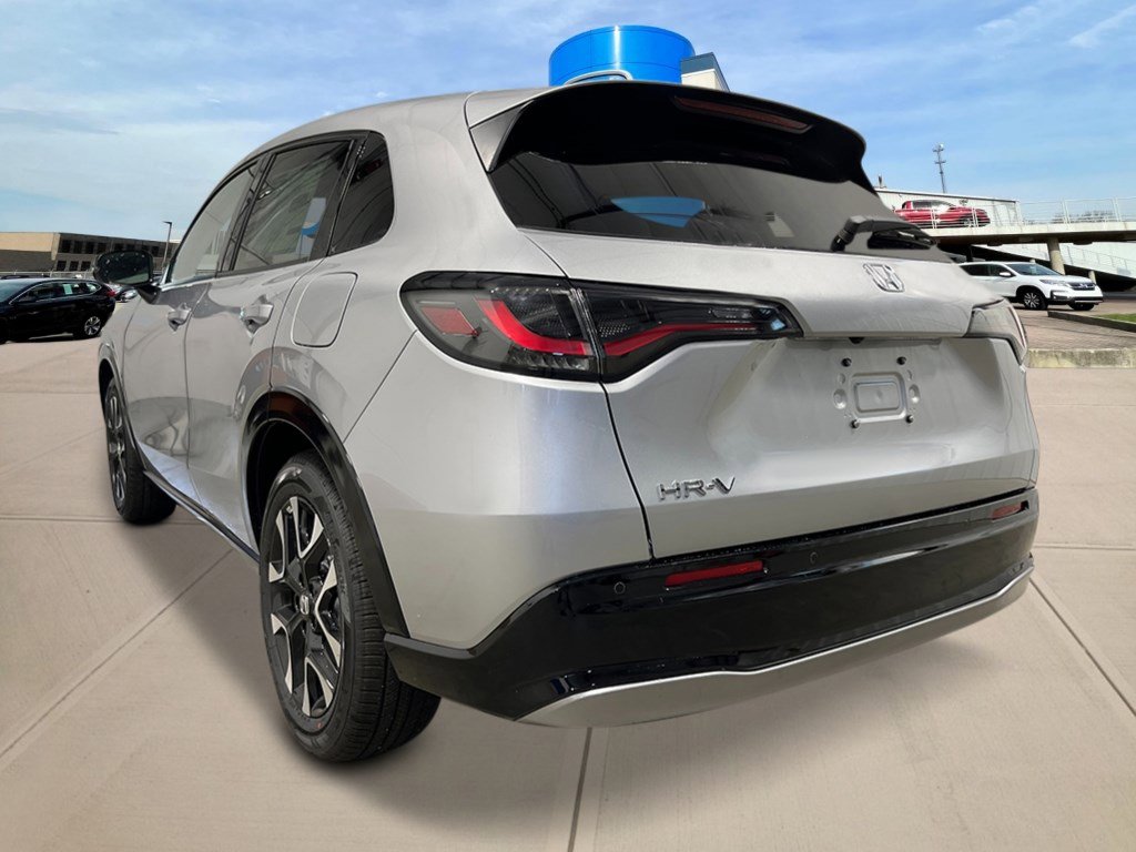 2026 Honda HR-V EX-L photo 3