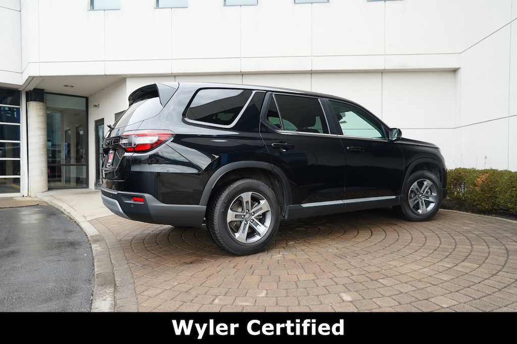 Used 2023 Honda Pilot EX-L 7 Passenger SUV