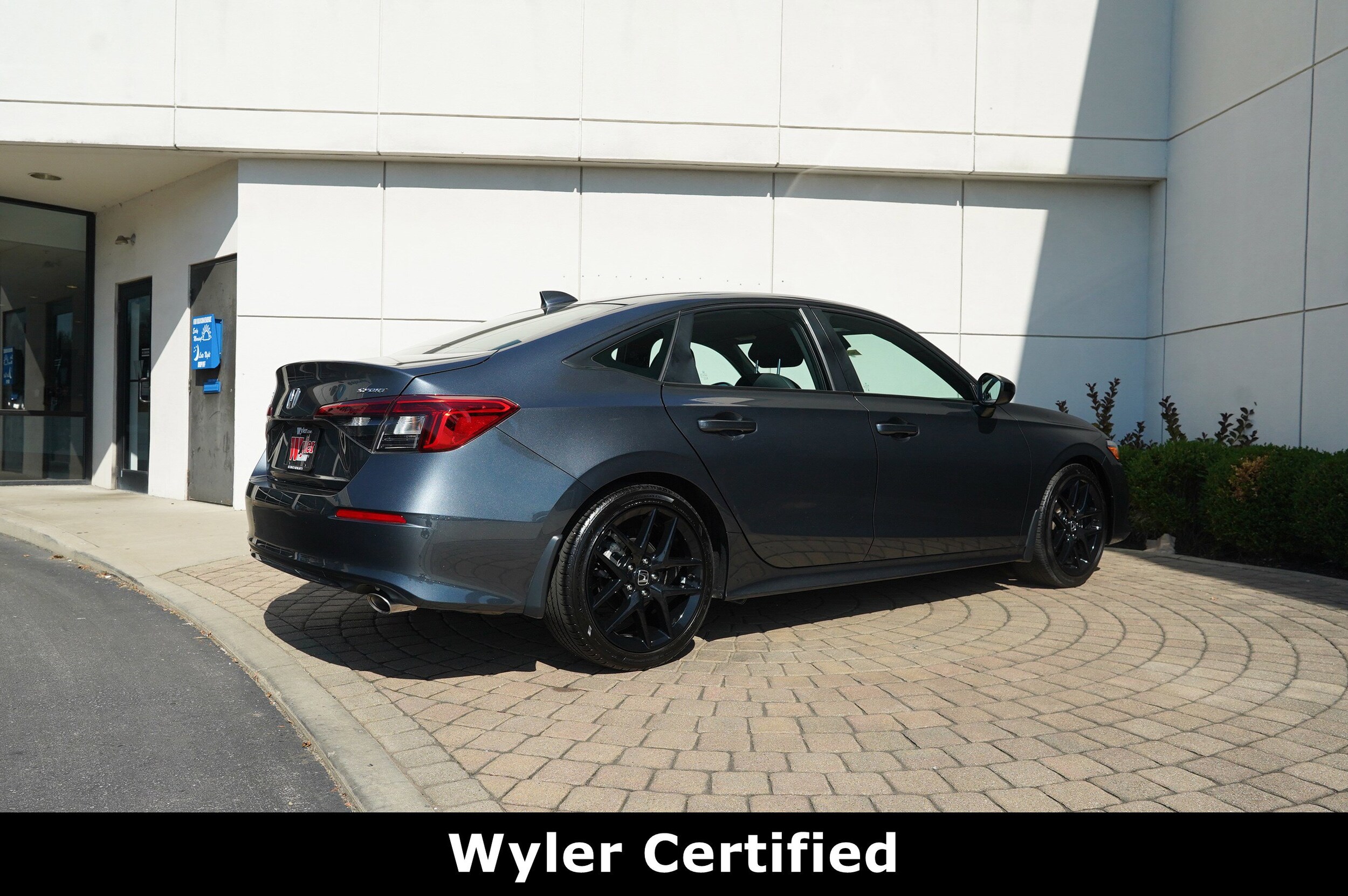 2023 Honda Civic Sport photo 2