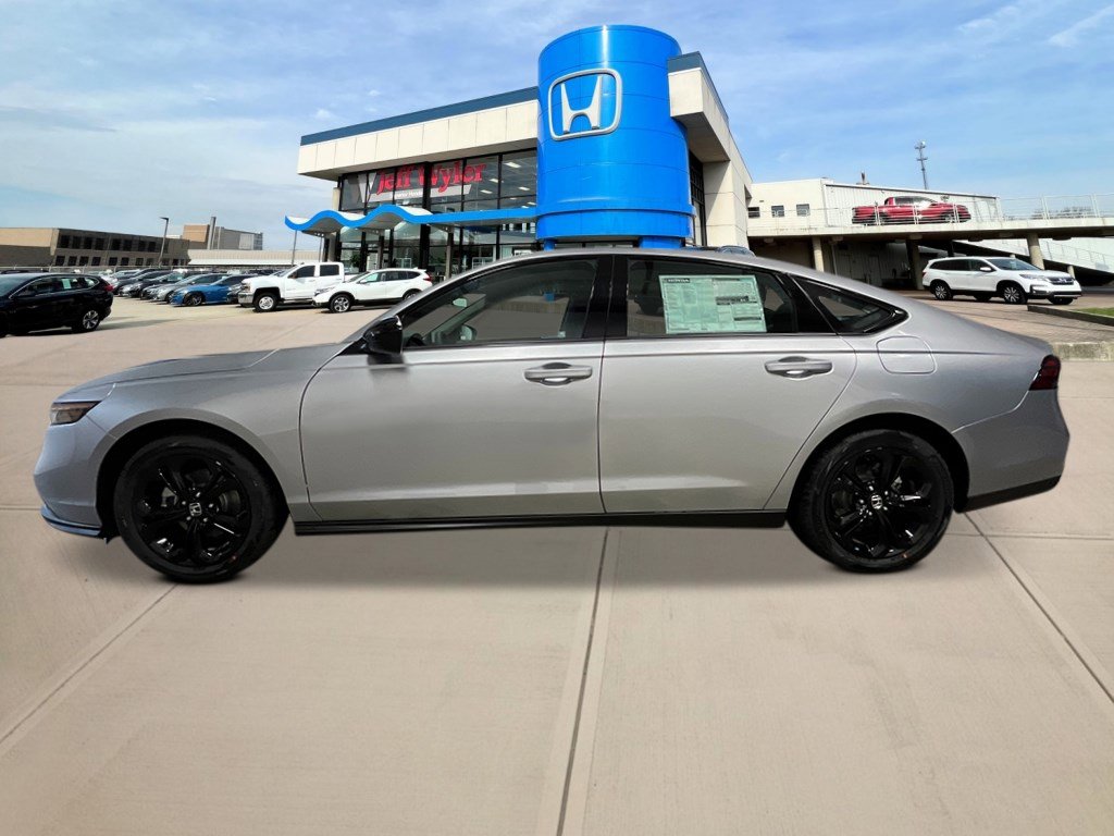 2025 Honda Accord SE photo 2