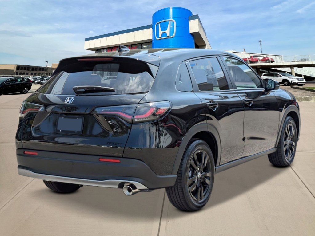 2026 Honda HR-V Sport photo 4