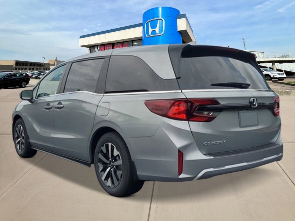 2026 Honda Odyssey EX-L photo 2
