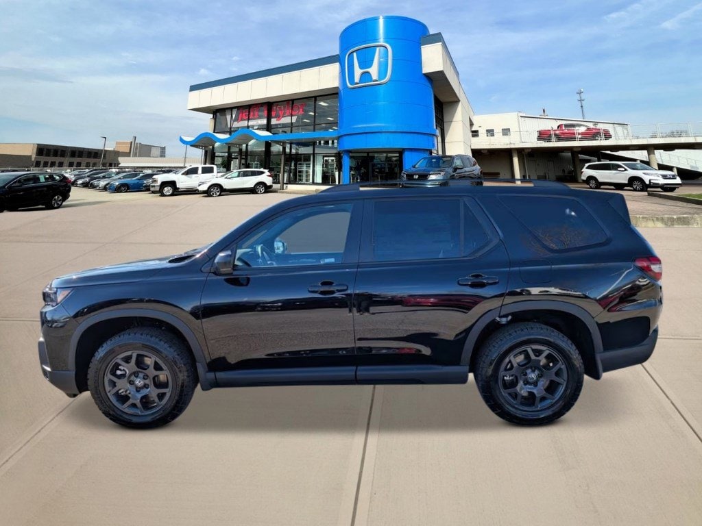 New 2026 Honda Pilot TrailSport SUV