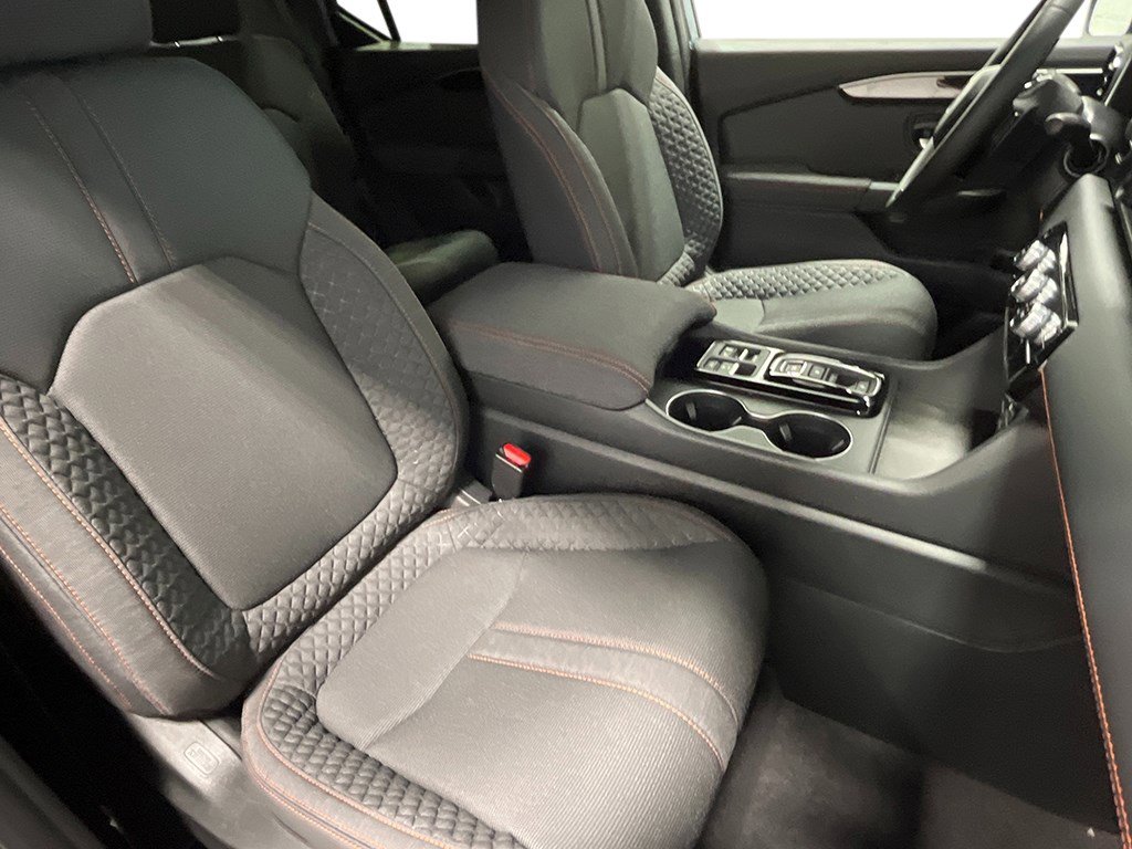 2025 Honda Pilot Sport photo 2