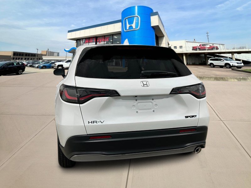 2025 Honda HR-V Sport photo 4