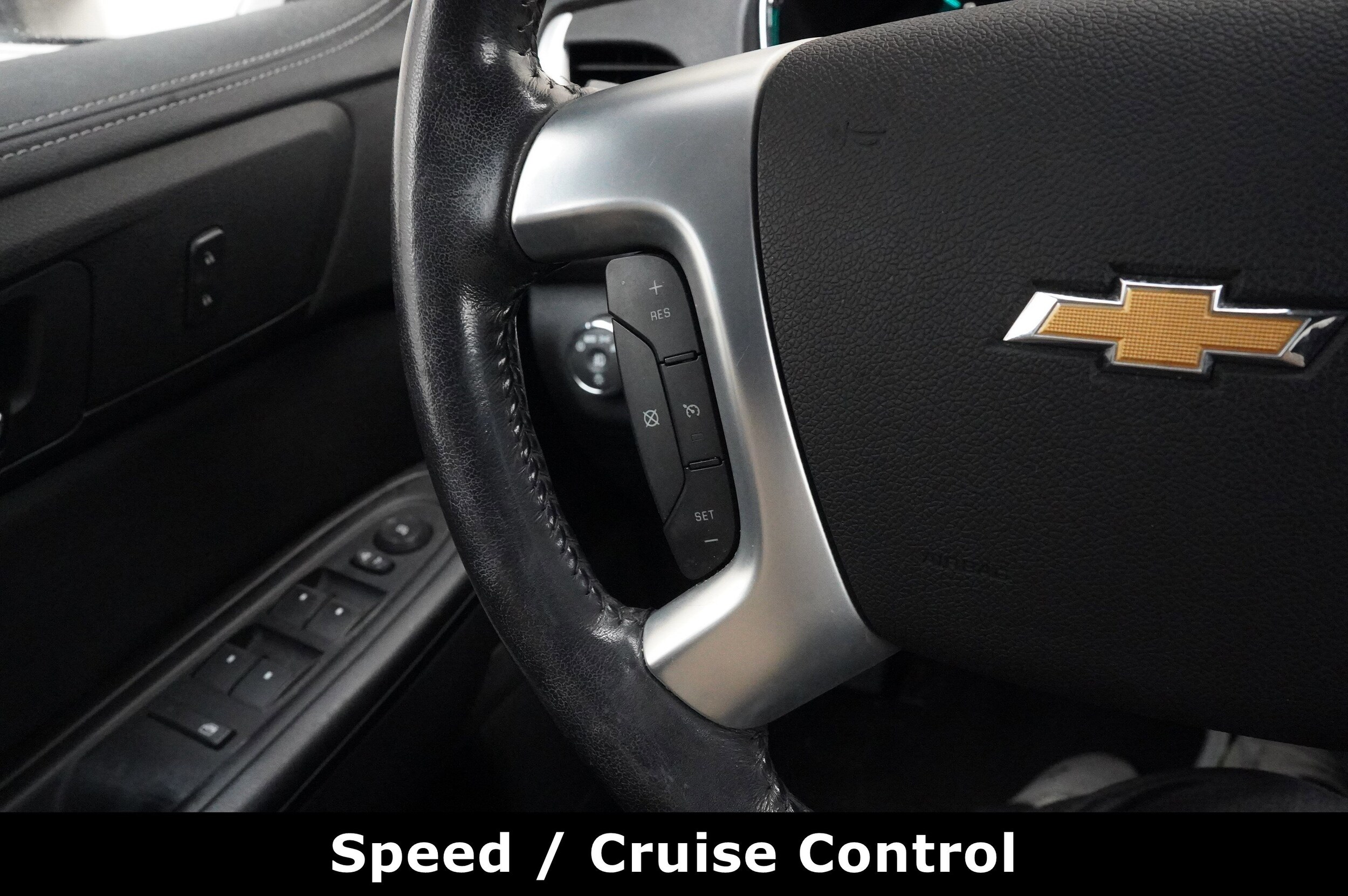 2017 Chevrolet Traverse 1LT photo 4