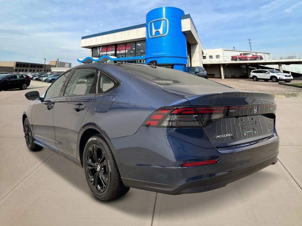 New 2025 Honda Accord SE Sedan