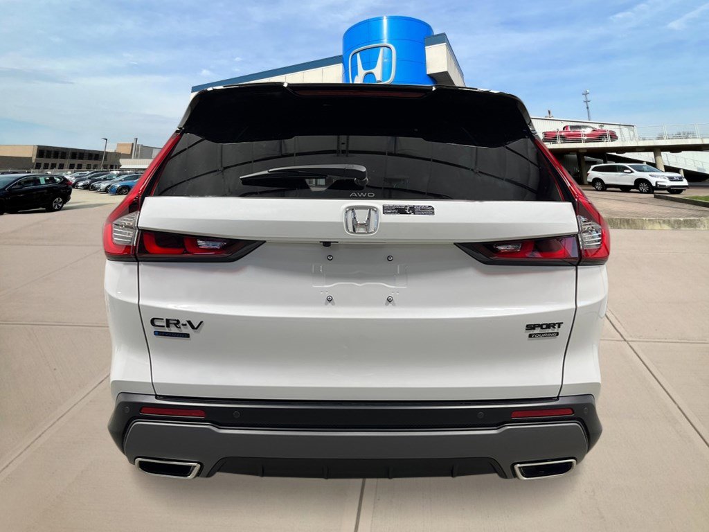 2026 Honda CR-V Hybrid Sport Touring photo 4