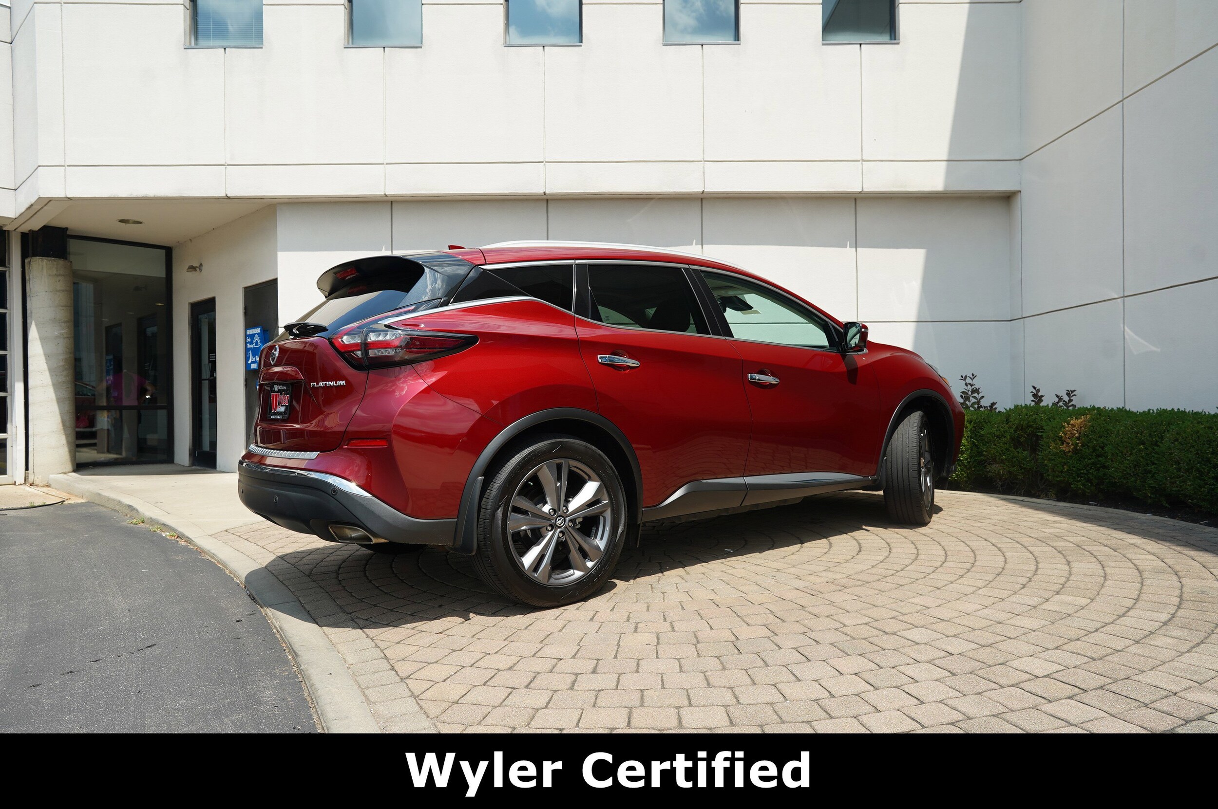 2021 Nissan Murano Platinum photo 3