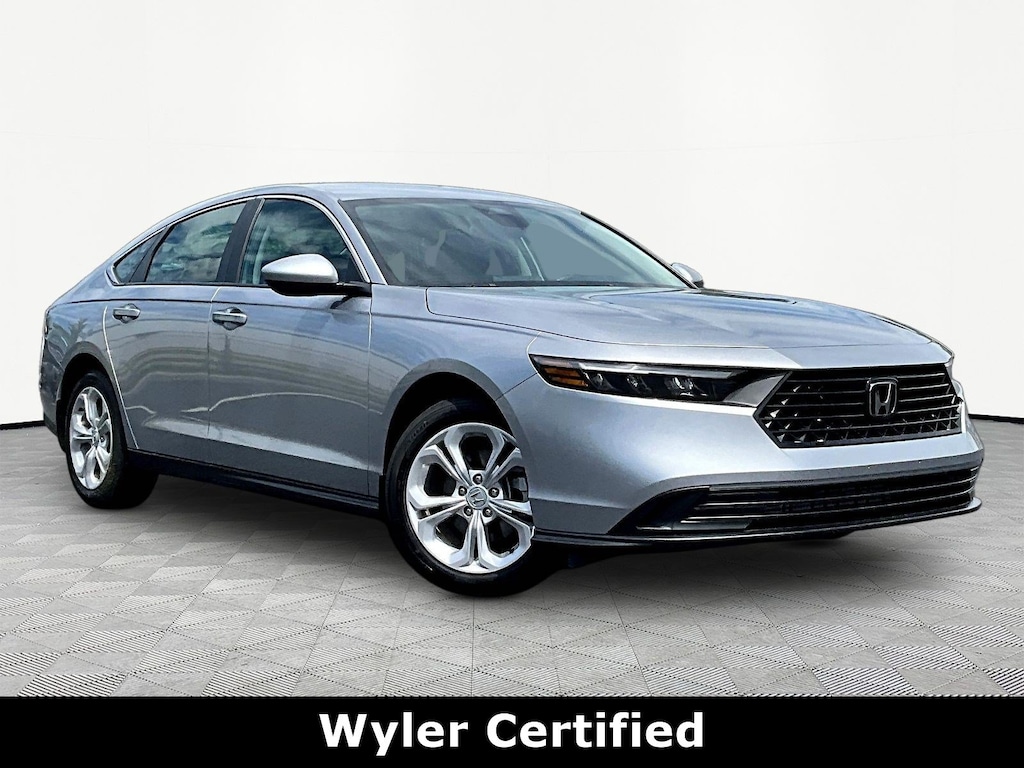 Used 2025 Honda Accord LX Sedan