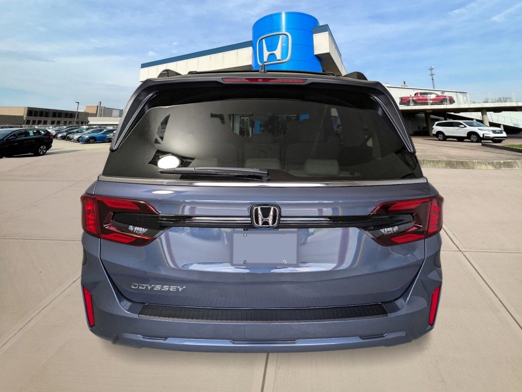 2026 Honda Odyssey EX-L photo 4