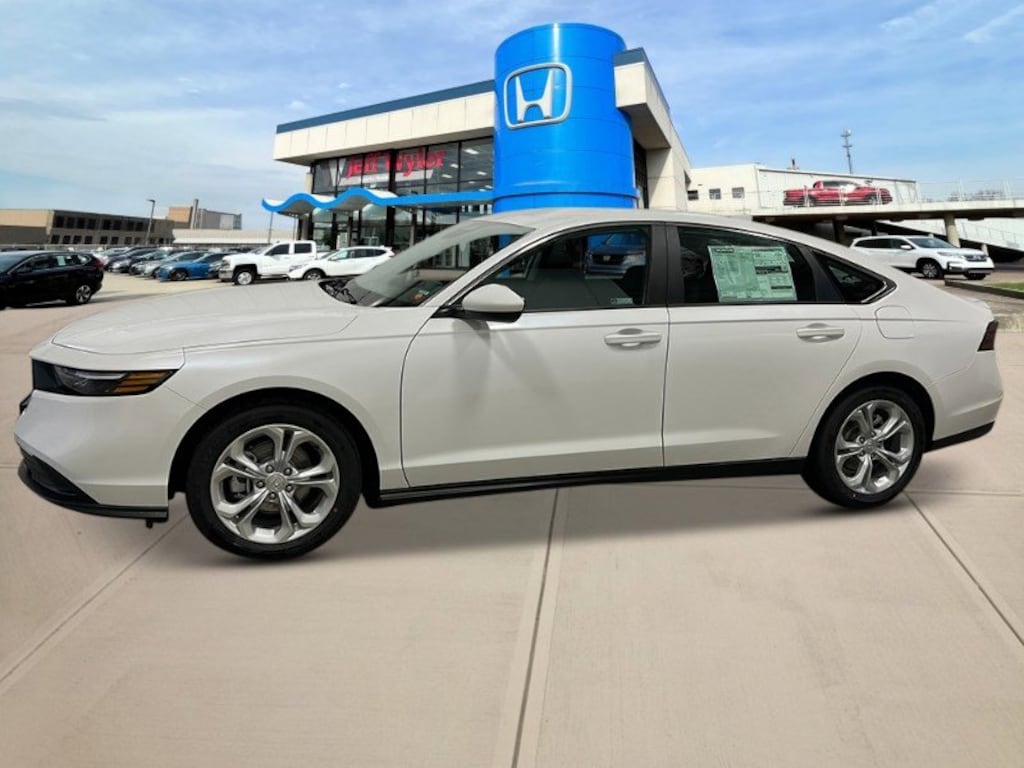 New 2025 Honda Accord LX Sedan