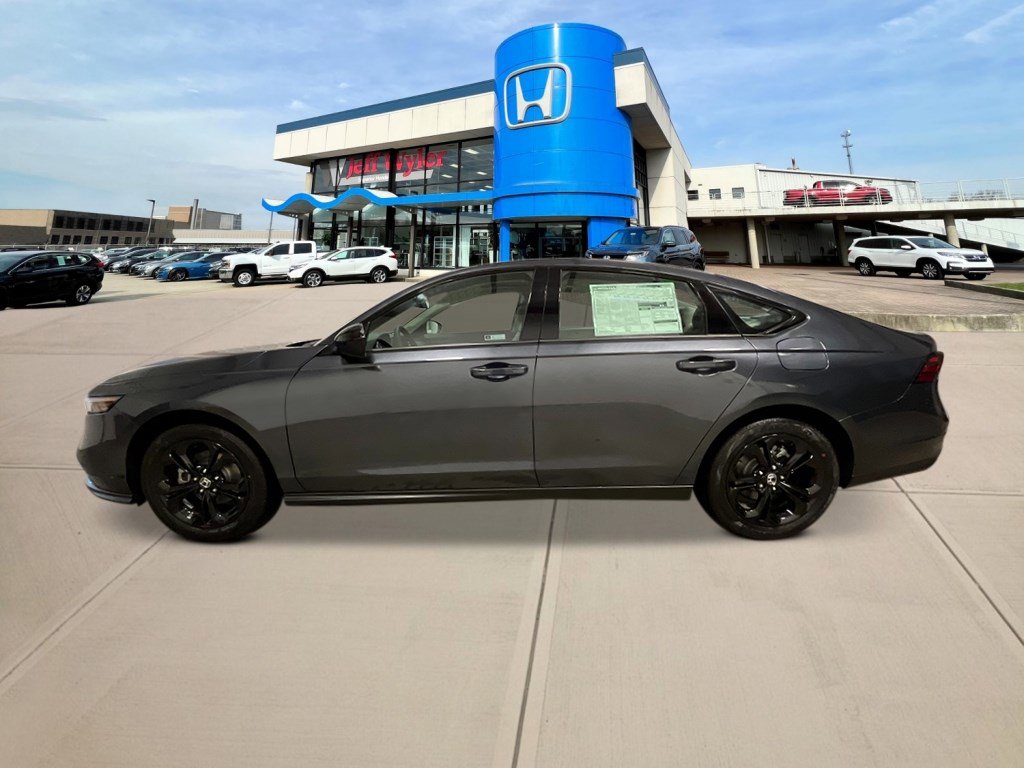 2025 Honda Accord SE photo 2