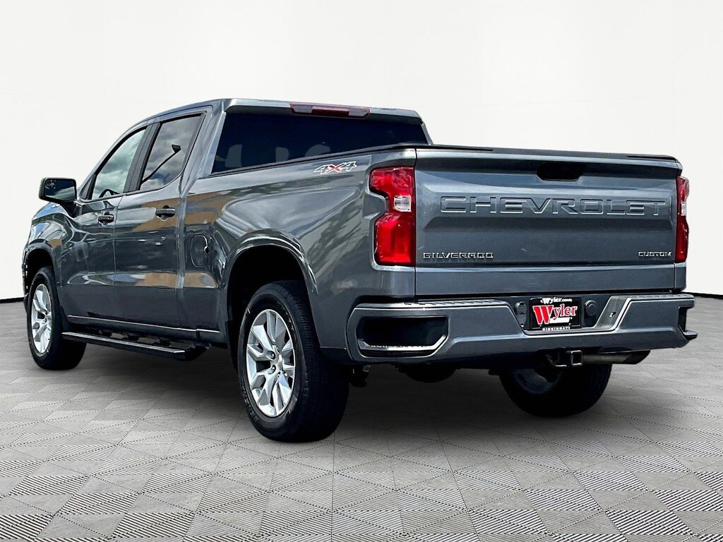Used 2020 Chevrolet Silverado 1500 Silverado Custom Truck Crew Cab