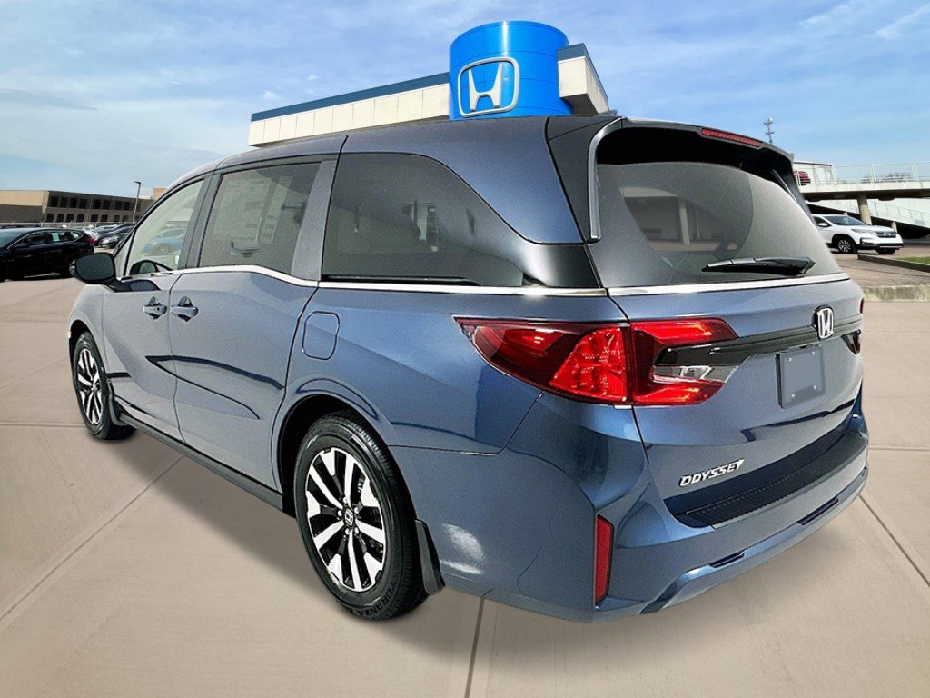 2026 Honda Odyssey EX-L photo 3