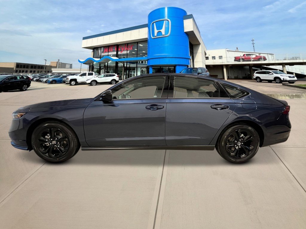 2025 Honda Accord SE photo 2