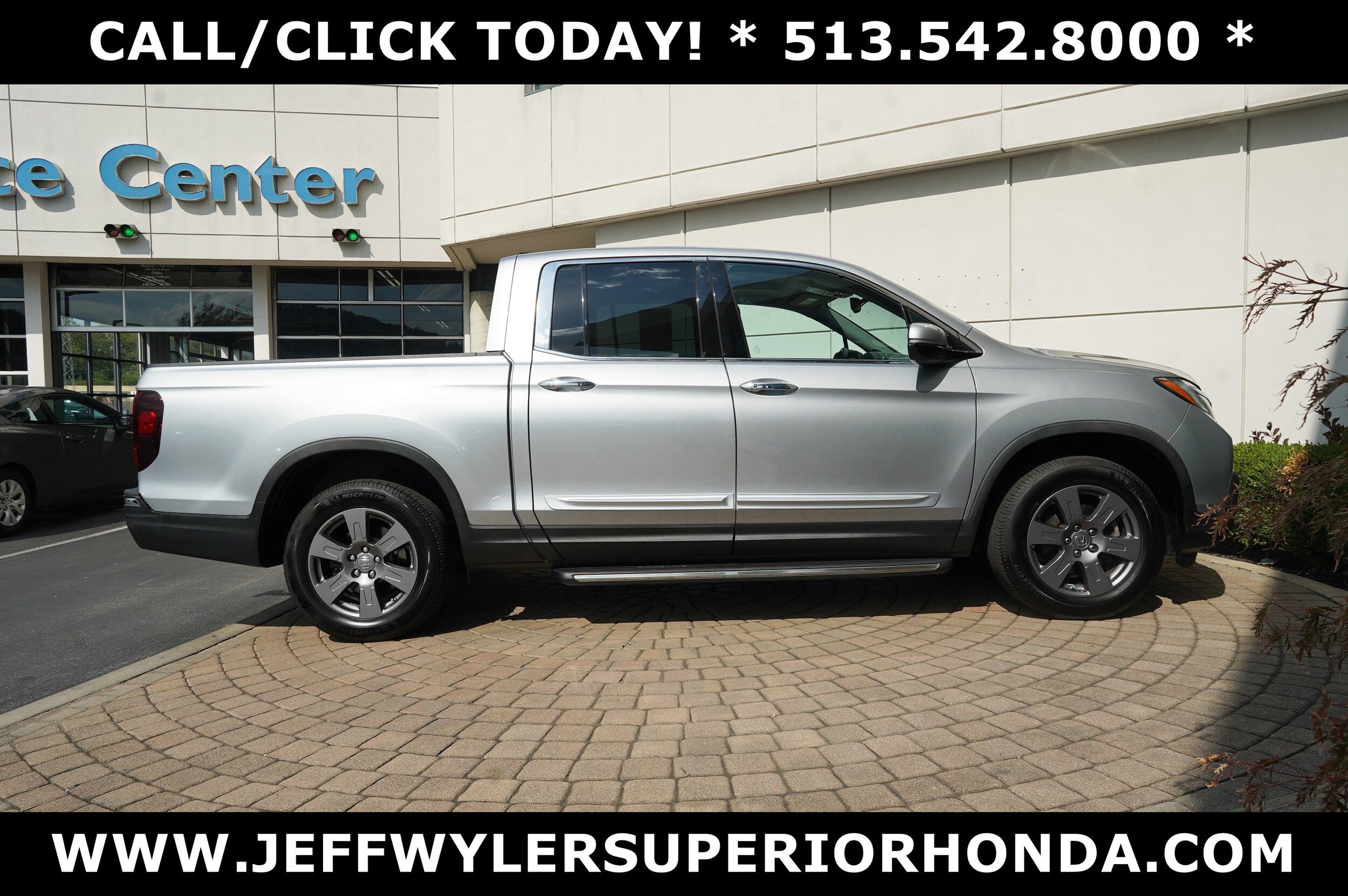 2020 Honda Ridgeline RTL-E photo 2