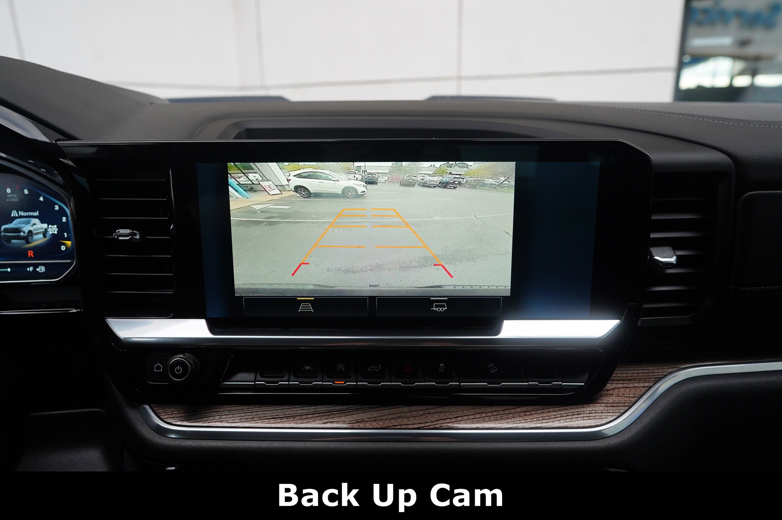 2022 Chevrolet Silverado 1500 LT Trail Boss photo 3