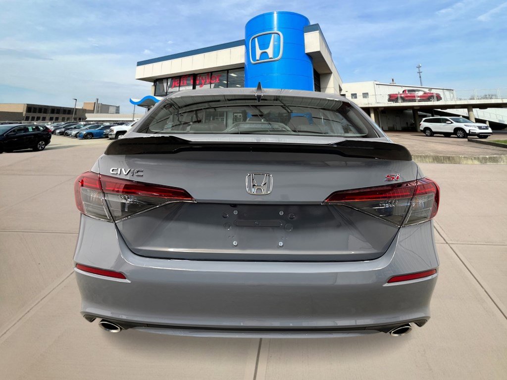 2026 Honda Civic Si photo 2