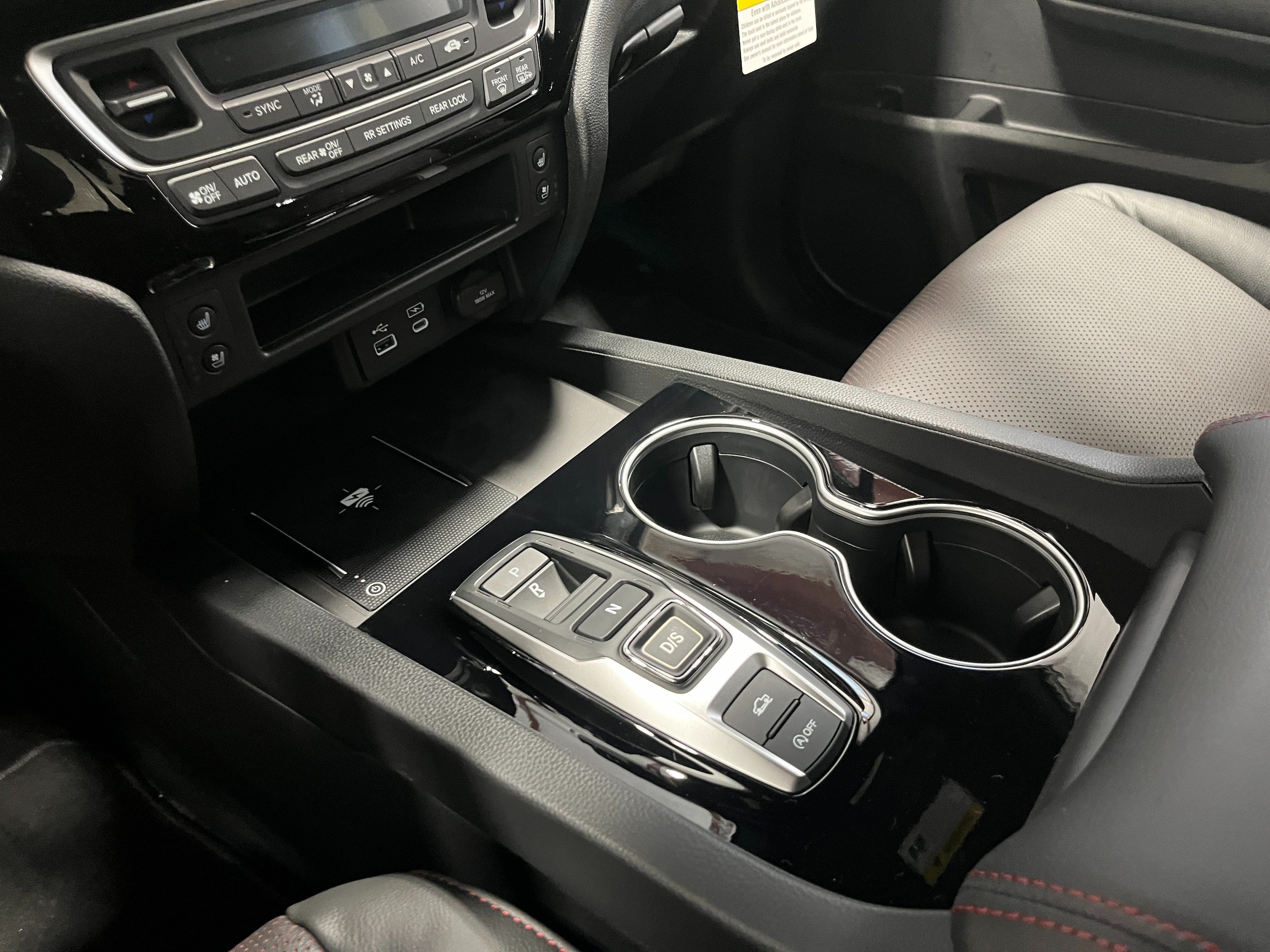 2026 Honda Ridgeline Black Edition - Photo 16