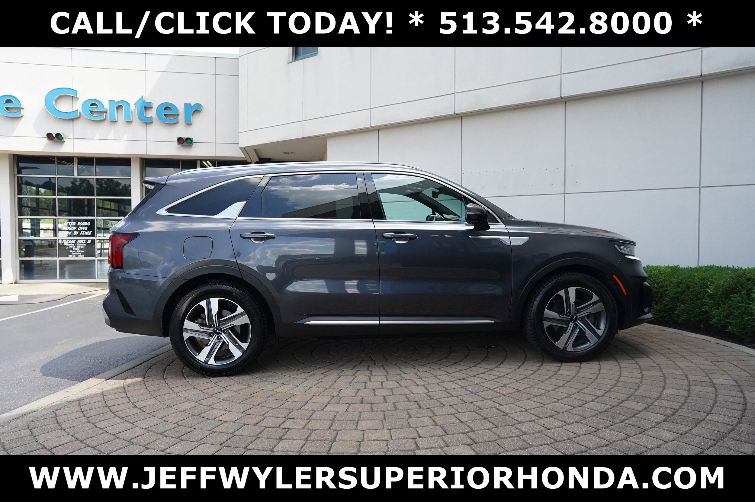 2022 Kia Sorento Plug-In Hybrid SX Prestige photo 2