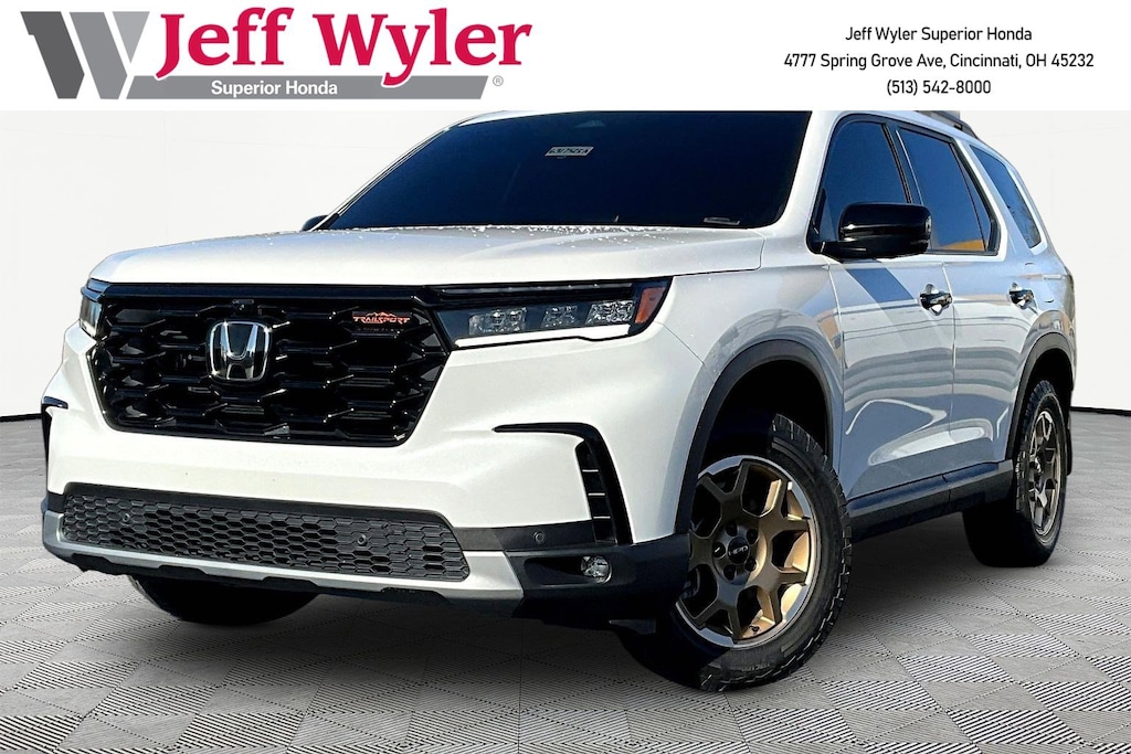 Used 2024 Honda Pilot TrailSport SUV