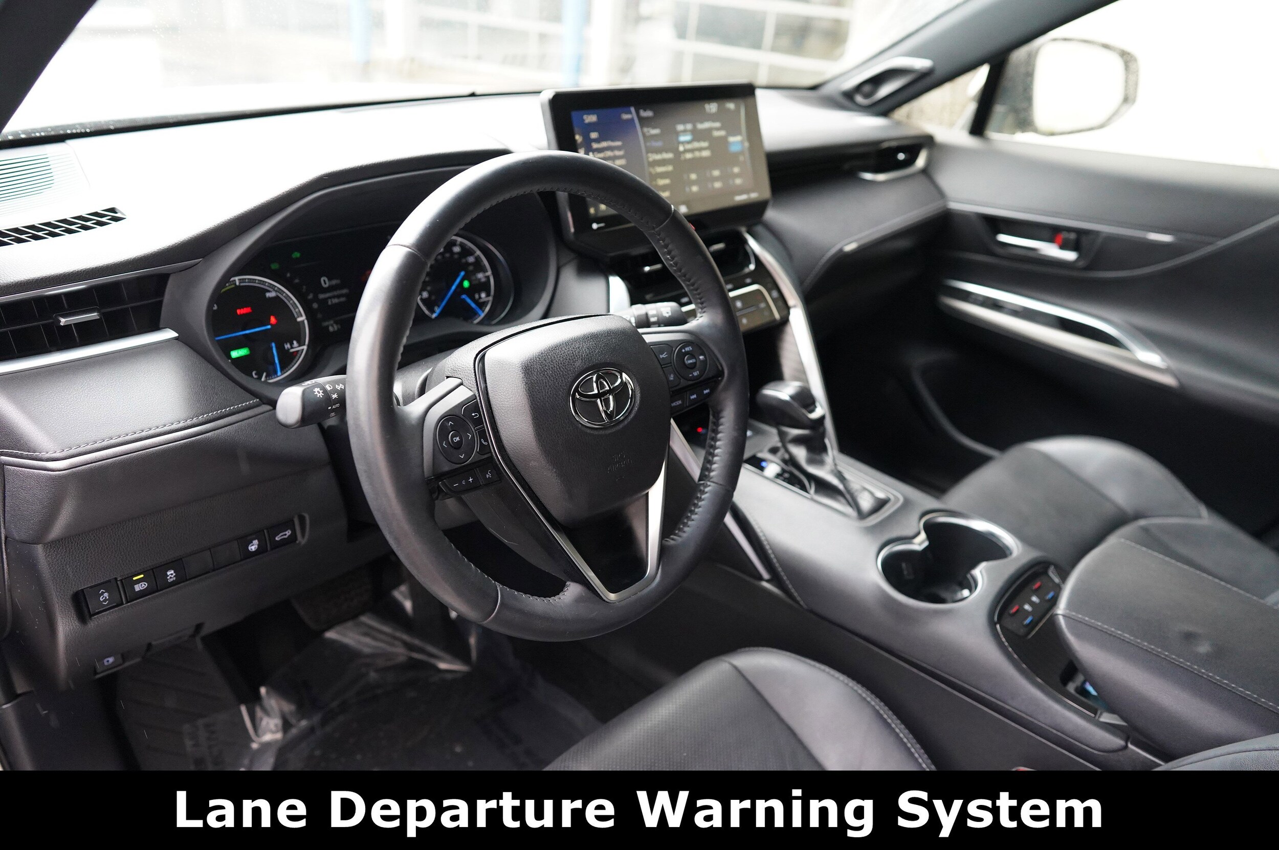 2021 Toyota Venza XLE photo 4