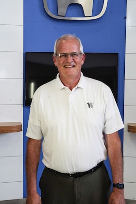 Staff member Hank Osborn from ID_7742272ce997