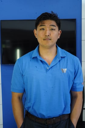 Staff member Chang Joh from ID_4e24b2b527e0