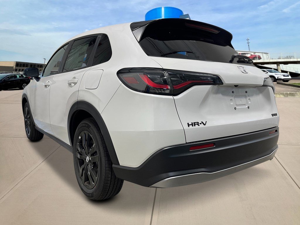 2026 Honda HR-V Sport photo 3