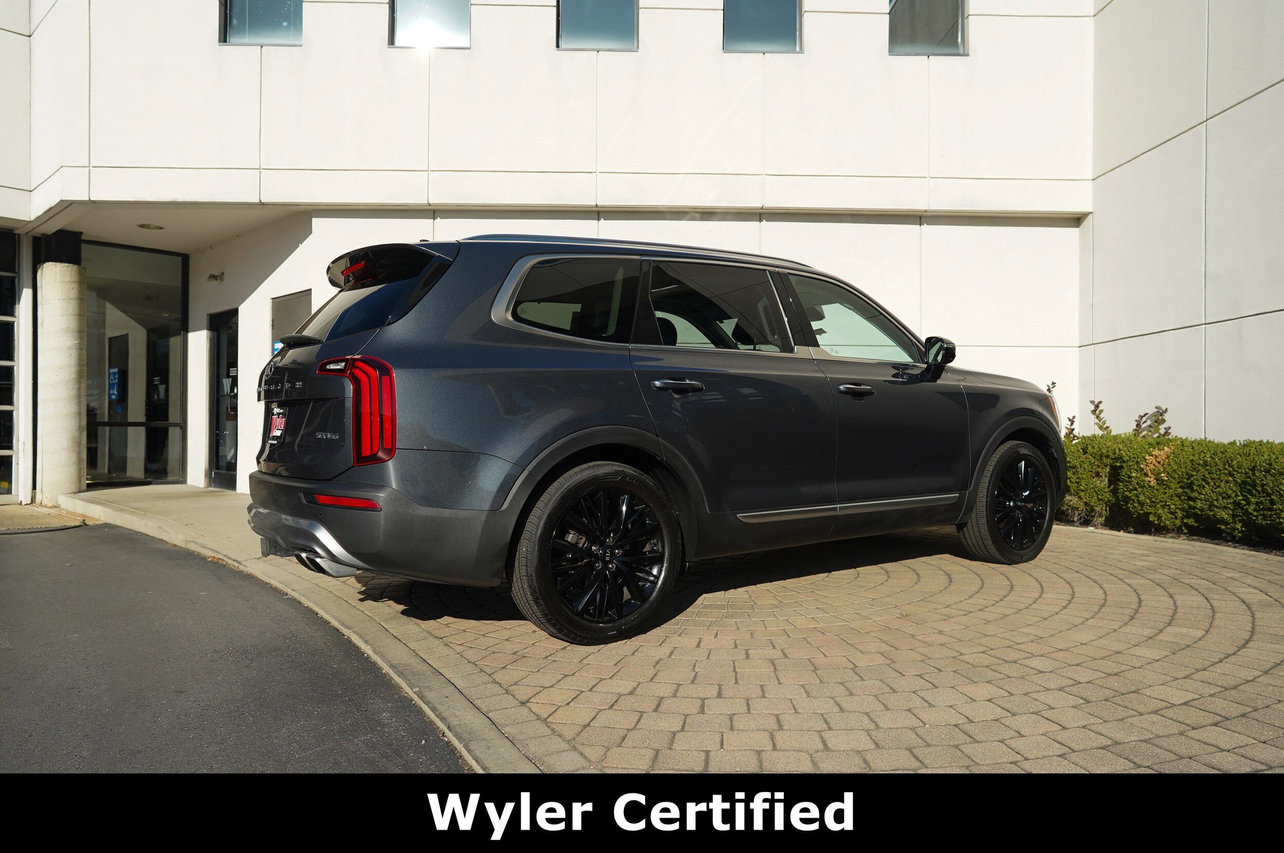 2021 Kia Telluride SX photo 2