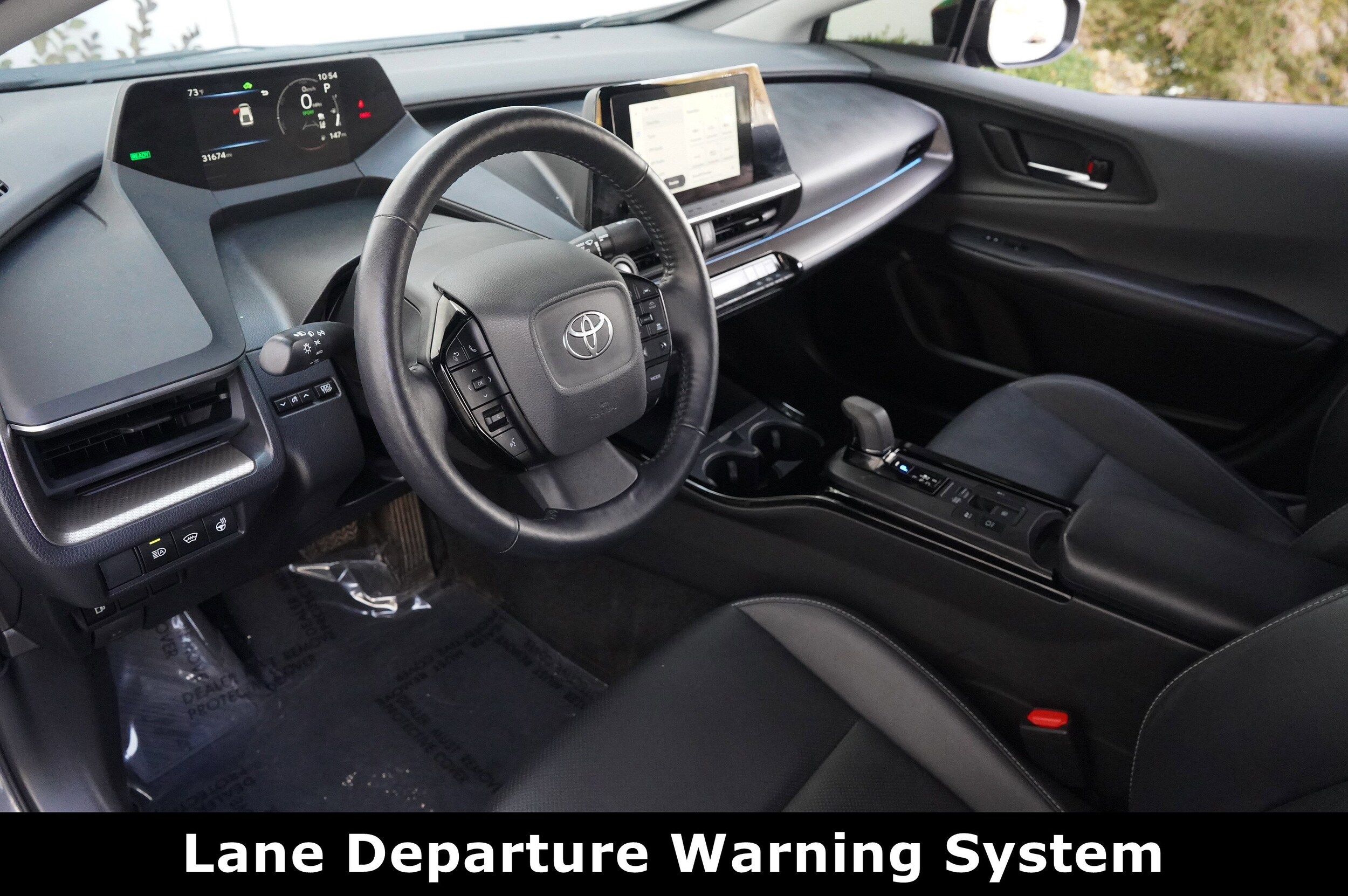 2023 Toyota Prius Limited photo 3