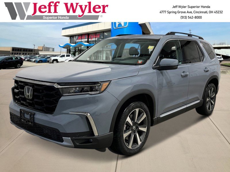 2025 Honda Pilot Touring's photo