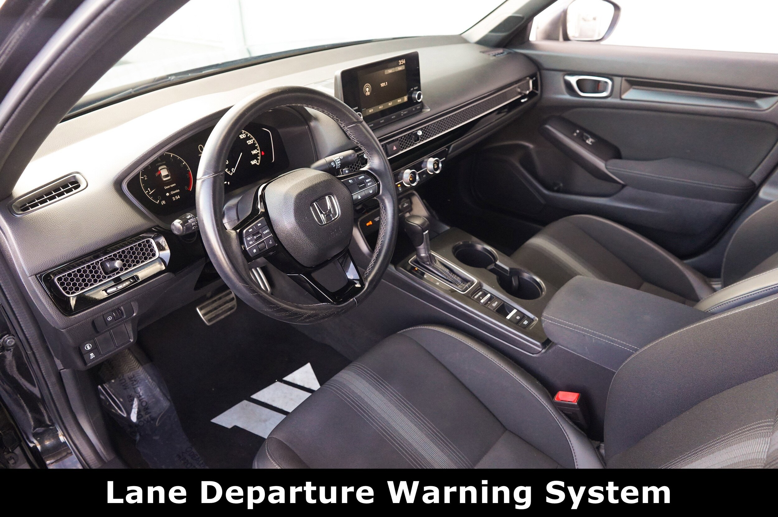 2022 Honda Civic Sport photo 3