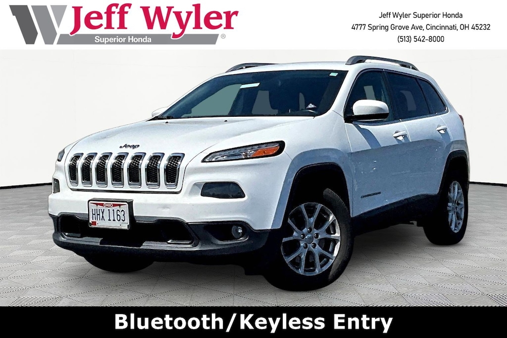 Used 2017 Jeep Cherokee Latitude 4x4 SUV