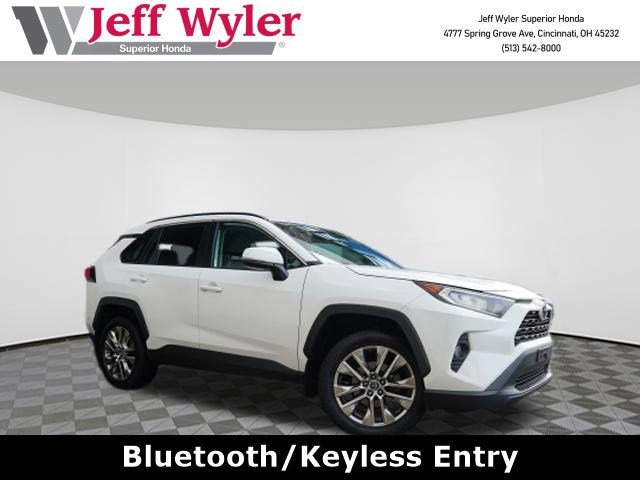 2019 Toyota RAV4 XLE Premium