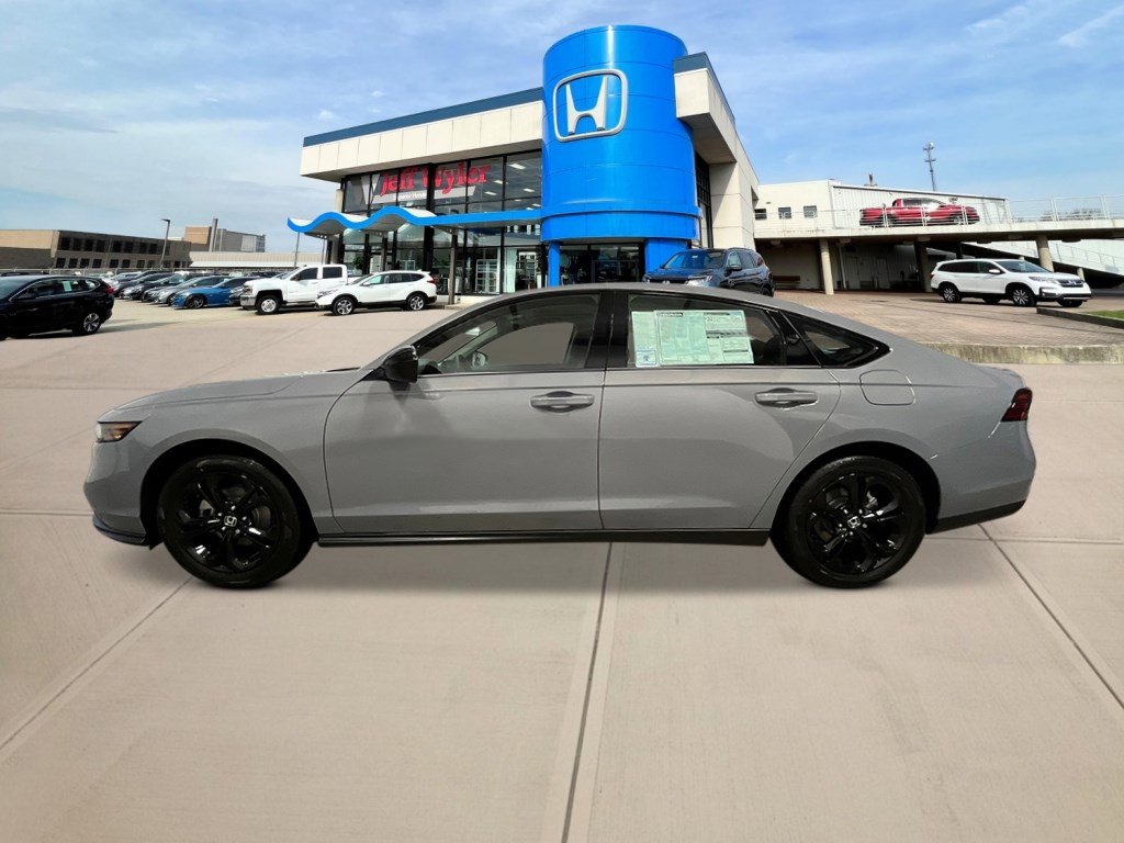 2025 Honda Accord SE photo 2