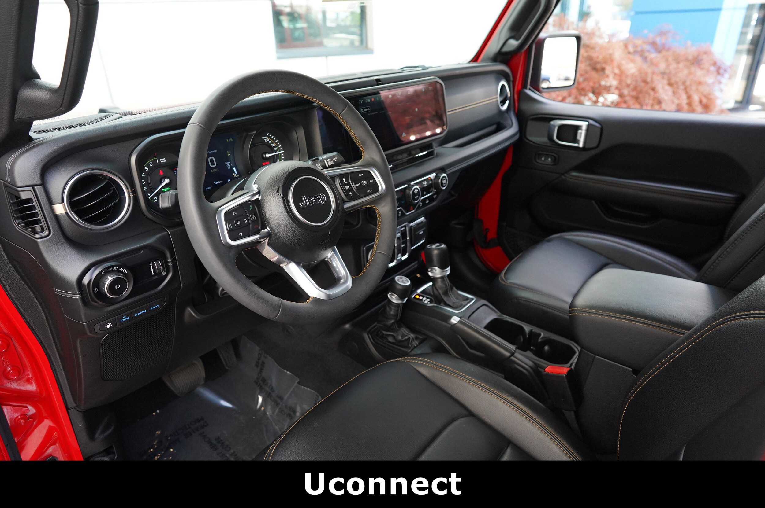 2024 Jeep Wrangler 4xe Sahara photo 4