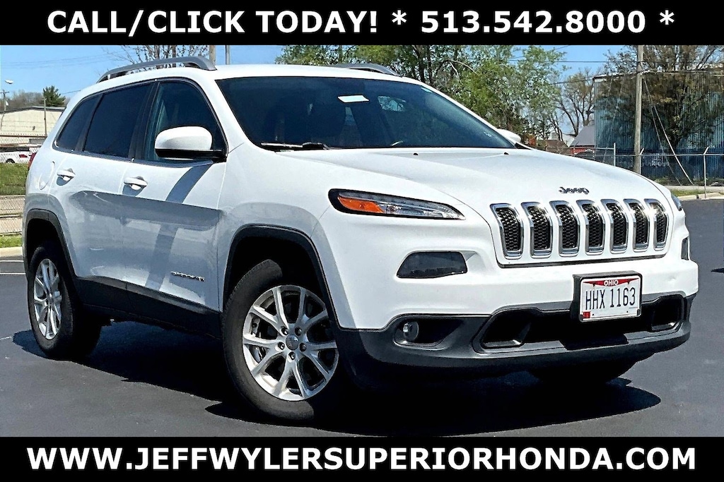 Used 2017 Jeep Cherokee Latitude 4x4 SUV