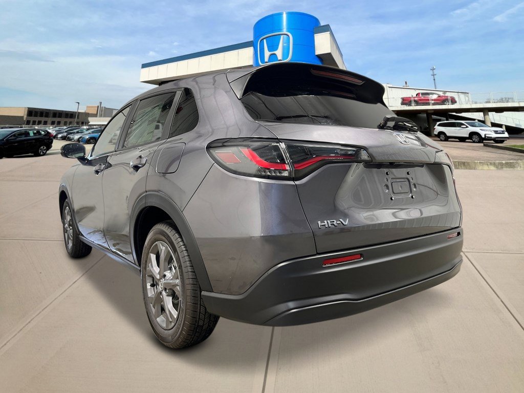 2026 Honda HR-V LX photo 3