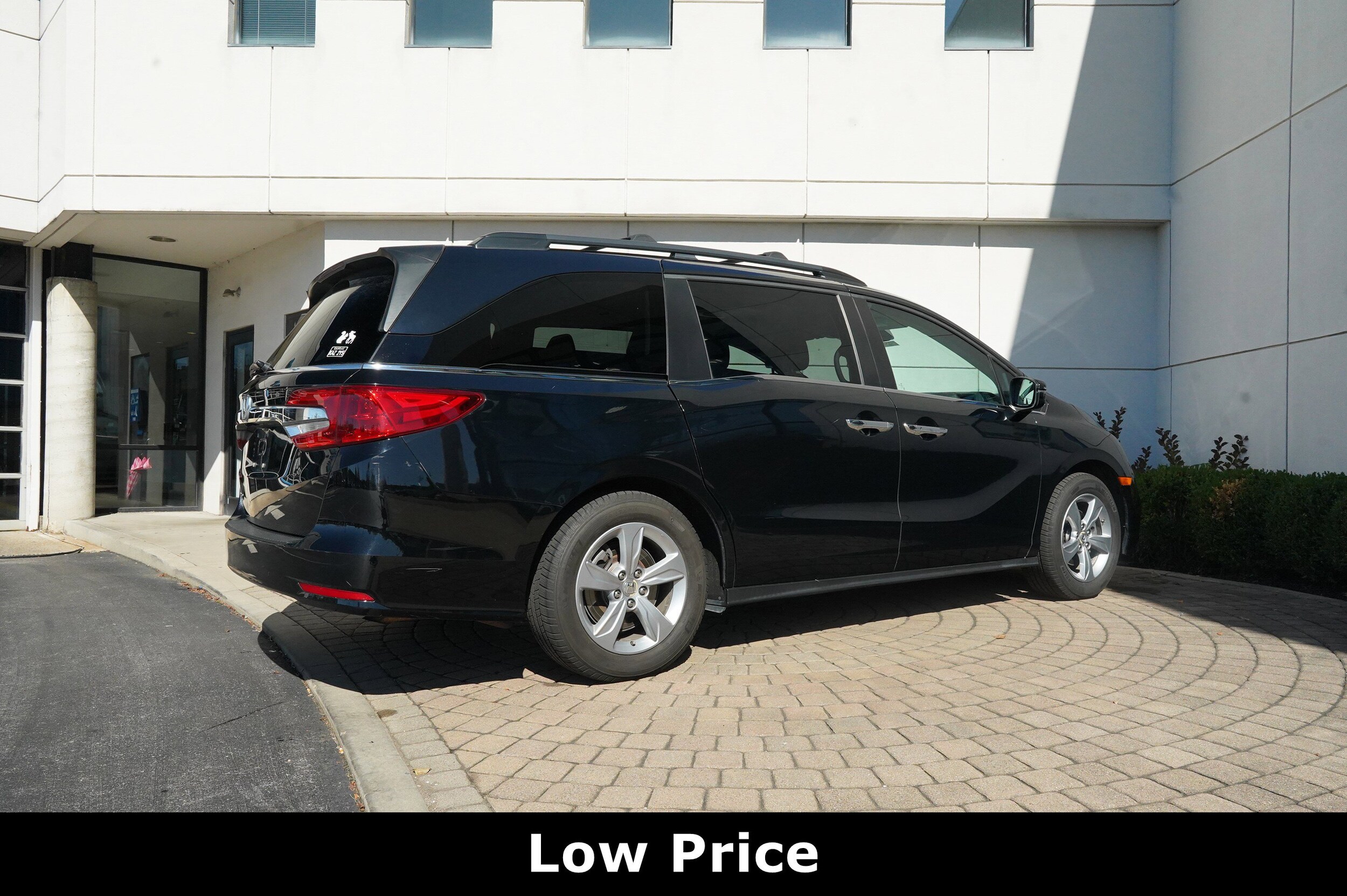 2018 Honda Odyssey EX-L photo 3
