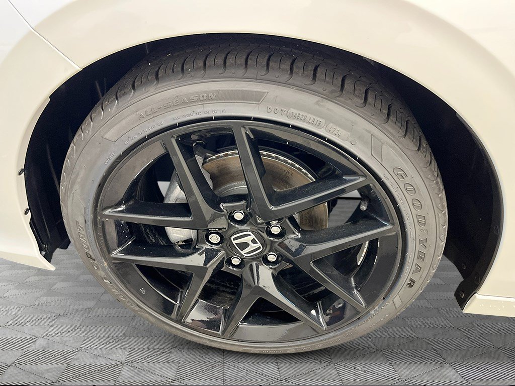 2026 Honda Civic Hatchback Sport - Photo 26