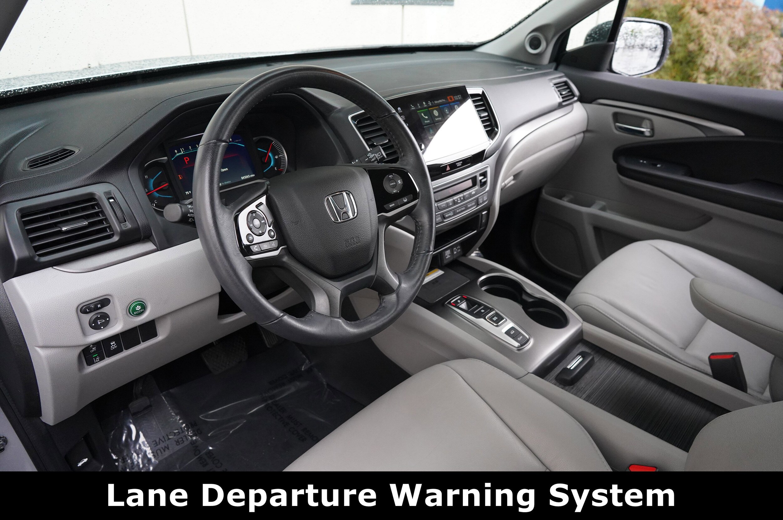2022 Honda Pilot Special Edition photo 3