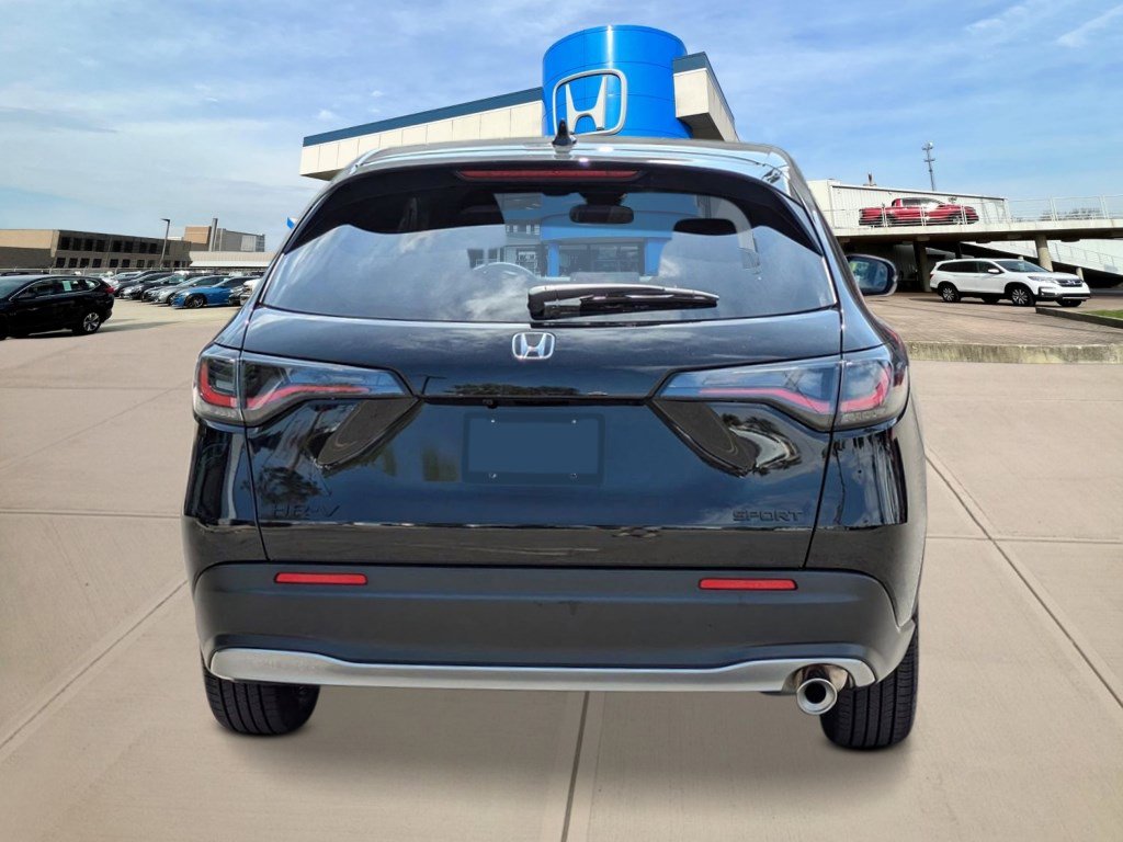 2026 Honda HR-V Sport photo 3